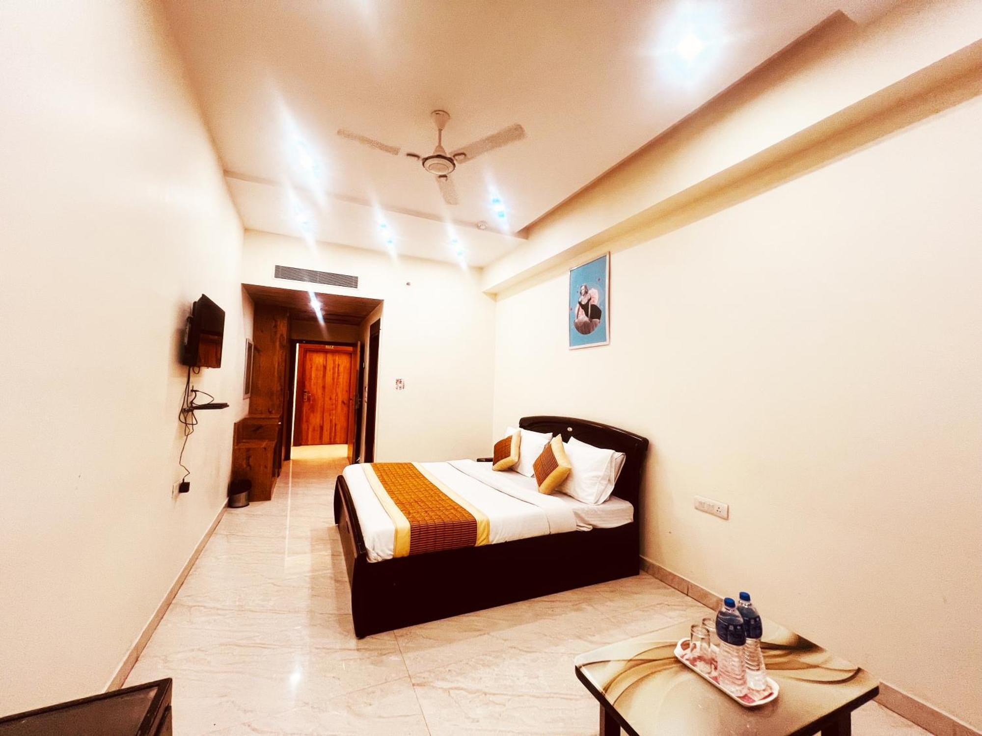 Hotel Lagoona And Banquet Hall New Delhi Luaran gambar