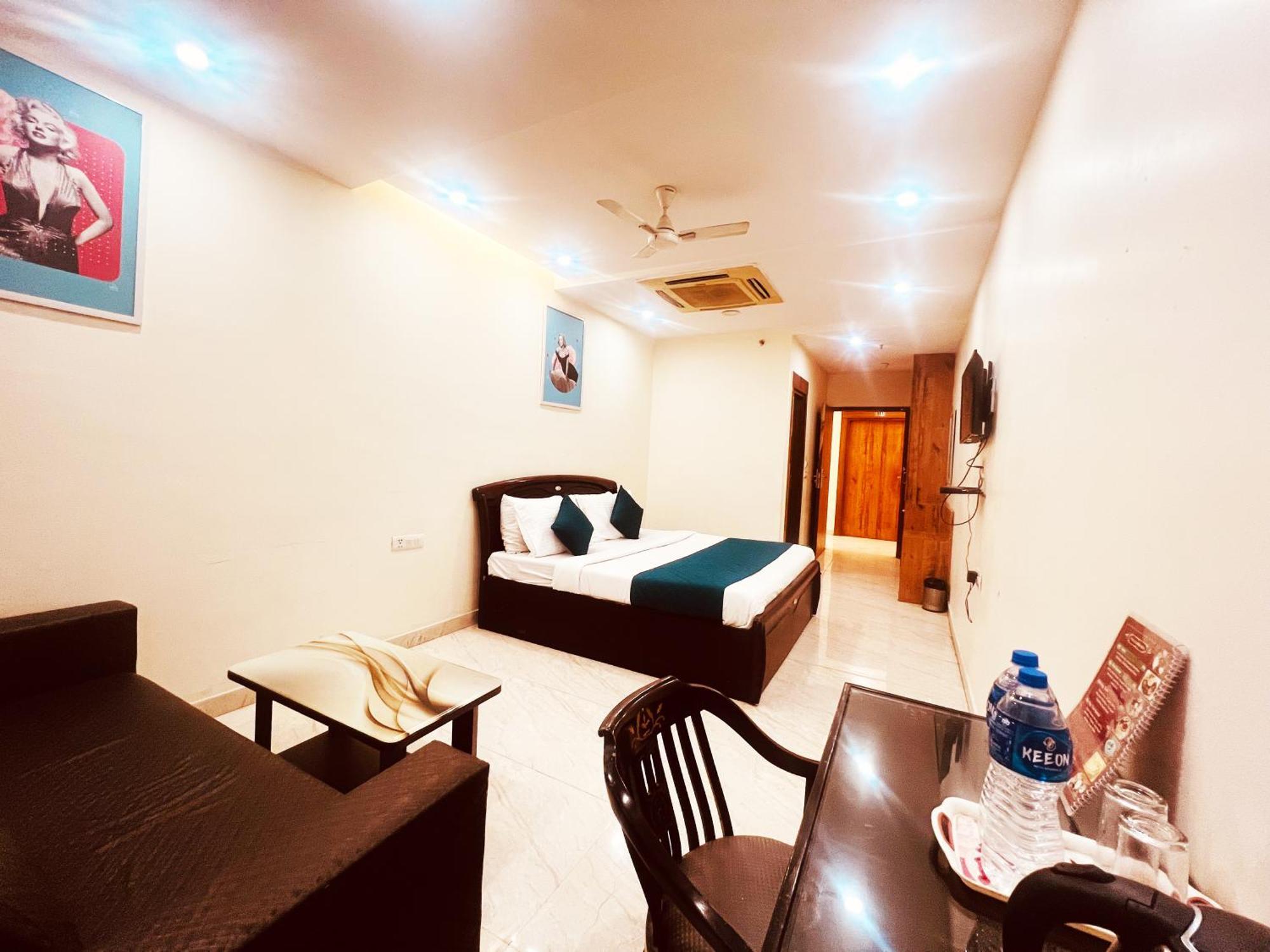 Hotel Lagoona And Banquet Hall New Delhi Luaran gambar